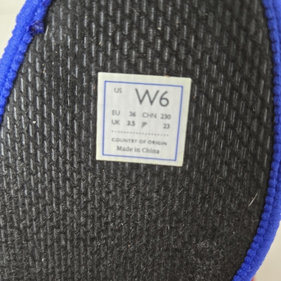 Red Women's Ballet Red Flats Size 6 - Picture 8 of 9